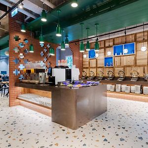 Royal Group Hotel Xiong Zhong Branch